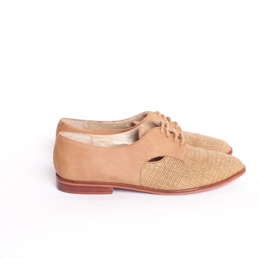Vintage 1970s Thatched Woven & Suede Cutout Oxfords - Picture 7 of 12